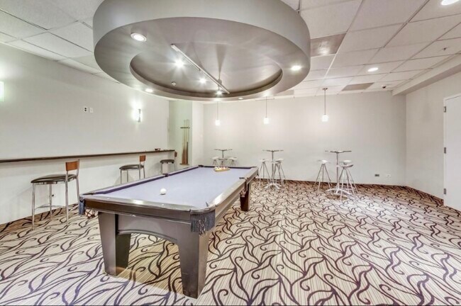 The Residences At Grand Plaza unit W1206, Chicago, IL 60654 - photo 4