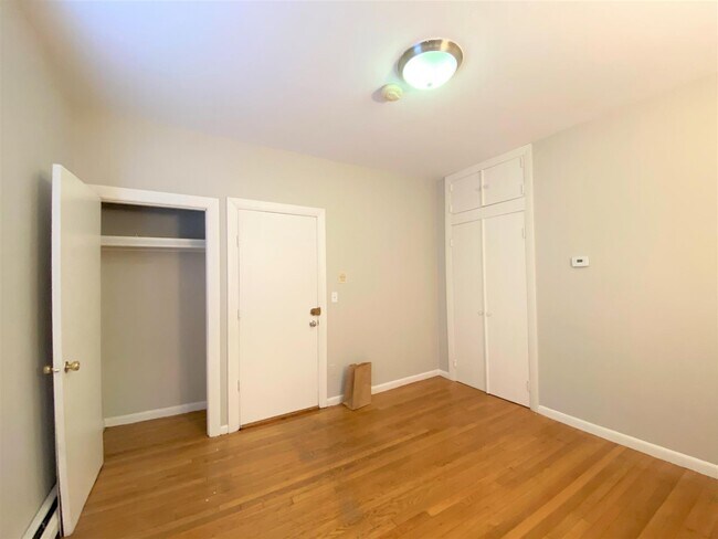 7 Elmer St unit 3, Cambridge, MA 02138 - photo 2