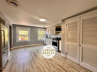 42 Warren St Unit 4, New Haven, CT 06511