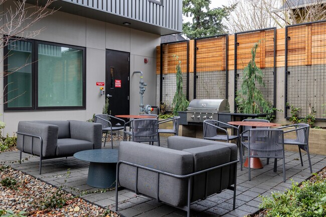 Soleil, Portland, OR 97227 - photo 4