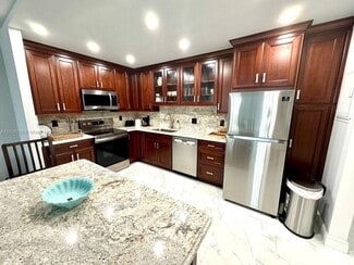 19370 Collins Ave Unit 826, Sunny Isles Beach, FL 33160