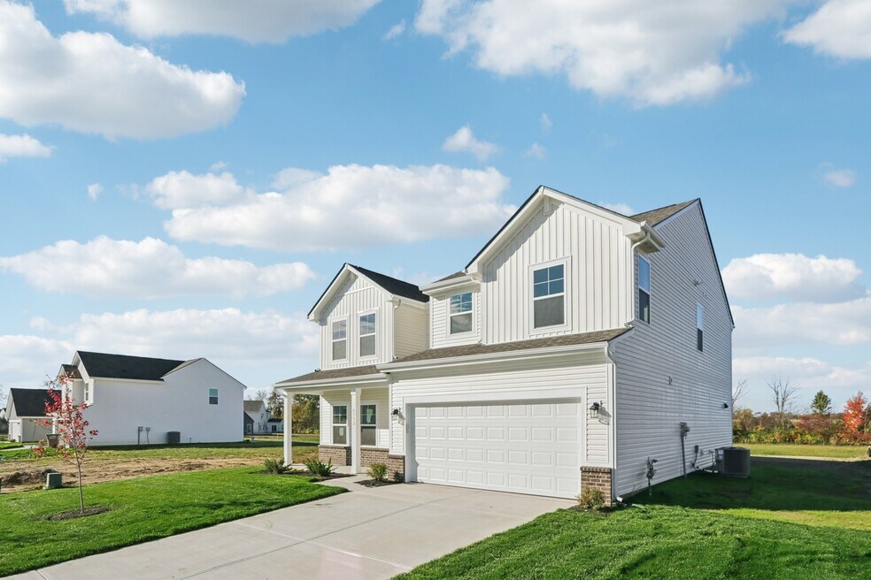 4312 Sedgewick Ct, Columbus, IN 47201 - photo 1