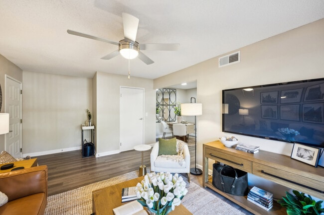 Cypress Pointe, Louisville, KY 40207 - photo 5