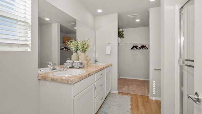 3573 S Mccabe Ln, Spokane, WA 99206 - photo 6