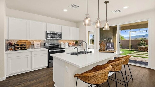 4638 Cactus Canyon Dr, Pahrump, NV 89061 - photo 3