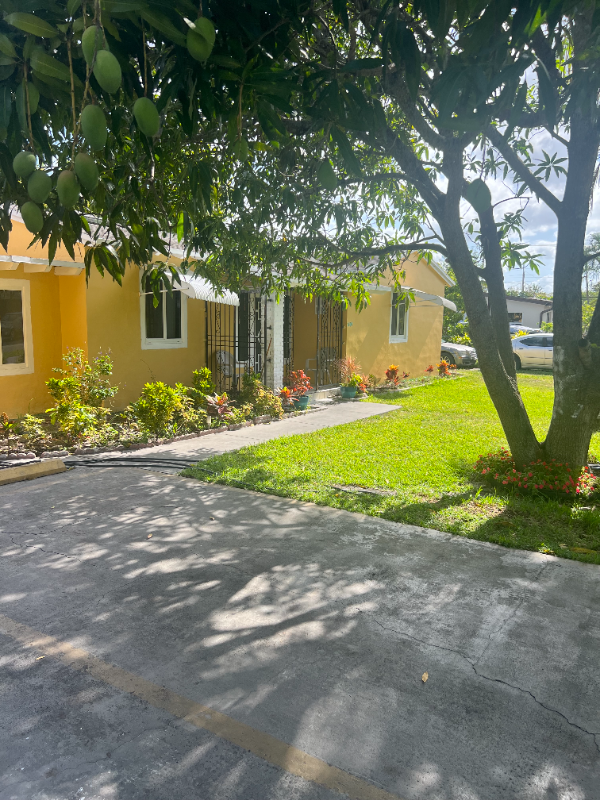 1 Rodman St, Hollywood, FL 33023