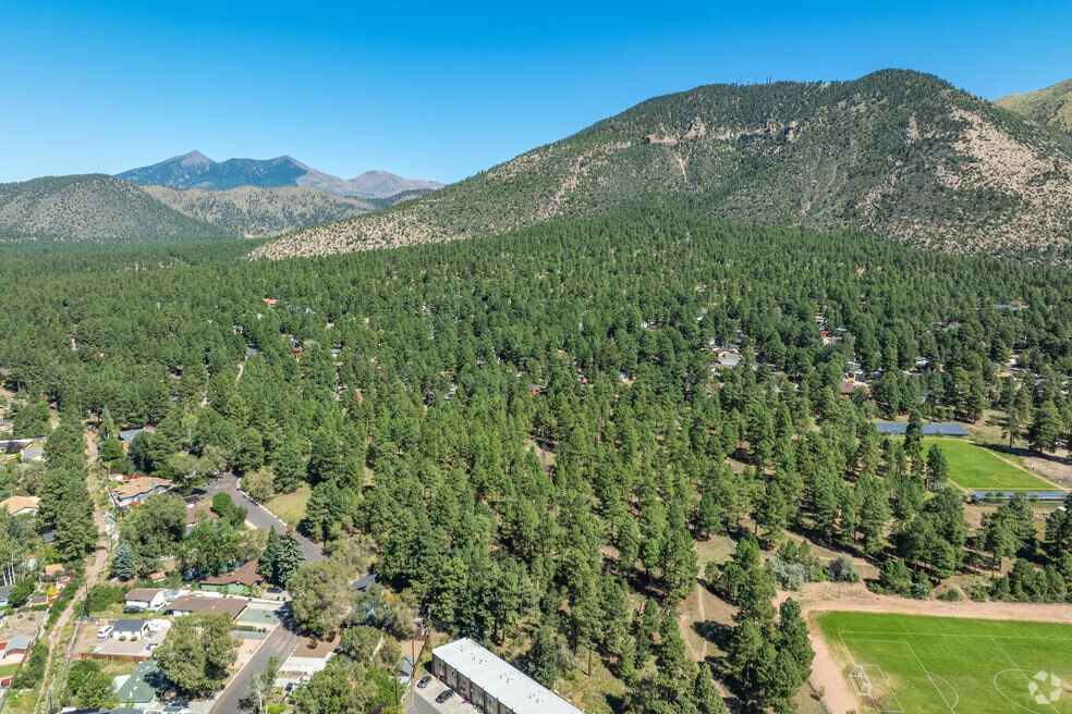 NH_Shadow_Mountain_553476_P2_093024_TG_v1