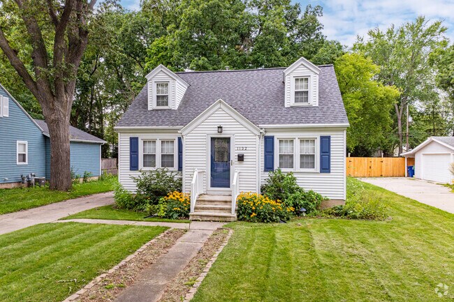 Cap Cod-Style homes are abundant in the Marquette Park neighborhood of Green Bay, WI.