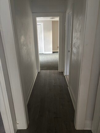 163 Warren St Unit 2, Bangor, ME 04401