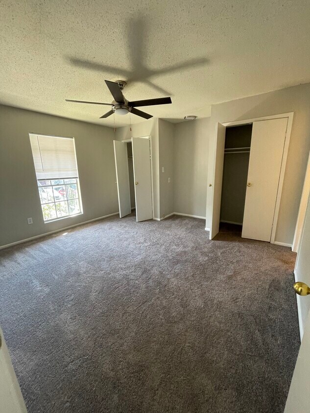 Biloxi Oaks 1168 Judge Sekul Ave, Biloxi, MS