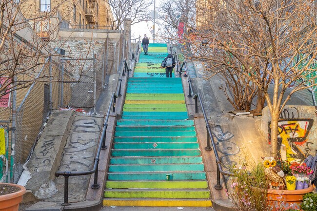 High stairs are a feature of Kingsbridge.