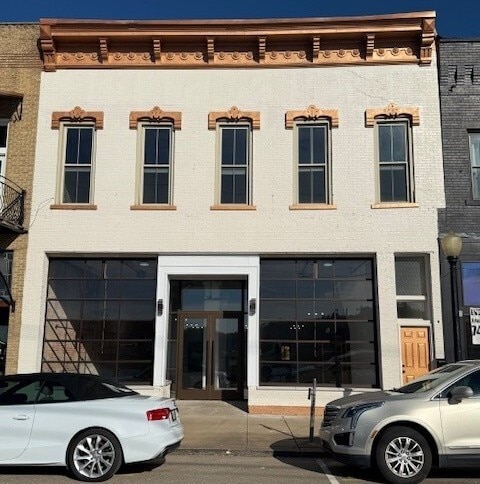 206 E Main St Unit Commercial Space, Pomeroy, OH 45769