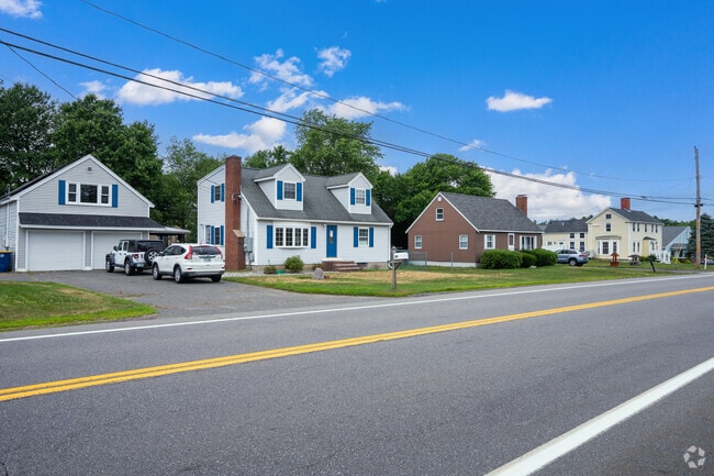 Cape Cod-style homes stretch throughout Plaistow's winding streets.
