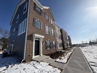 5875 Farwell Ave, Plainfield, IN 46168