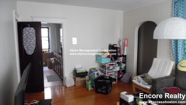 349 Pleasant St unit A2-1, Malden, MA 02148 - photo 2