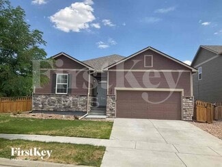 274 Iron St, Lochbuie, CO 80603