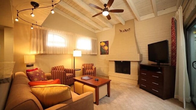 6302 E Camelback Rd unit ID1269005P, Scottsdale, AZ 85251 - photo 2