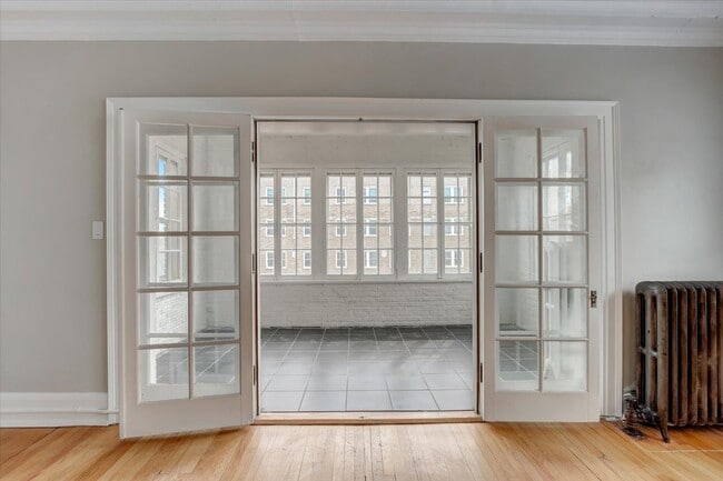 2611-2613 N Stowell Ave, Milwaukee, WI 53211 - photo 3