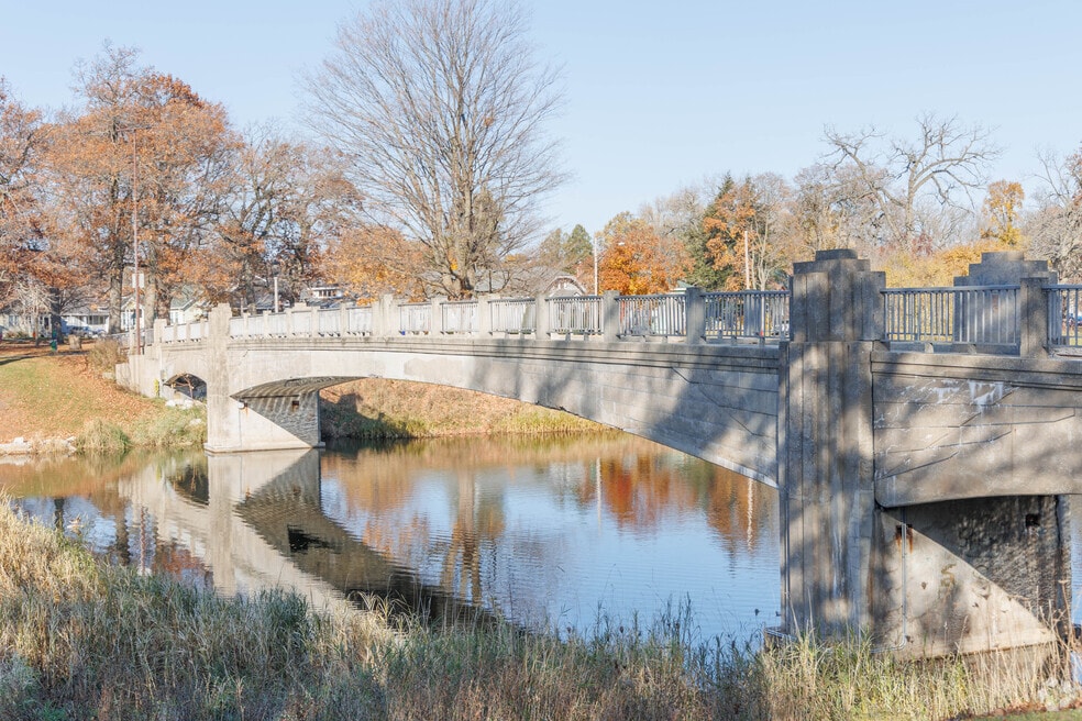 Neighborhood_ St Joes_v2_121823