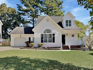 204 MacHost Dr, Garner, NC 27529