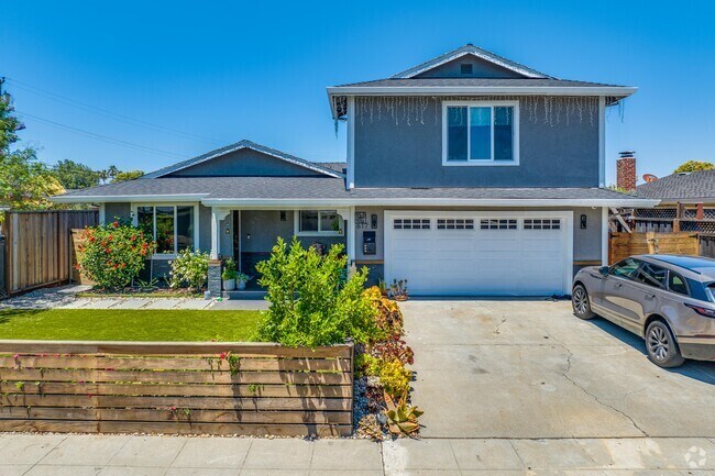 Experience the convenience and elegance of Comanche single-family homes recently renovated.