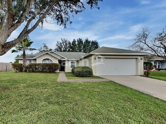 1322 Lake Idamere Blvd, Tavares, FL 32778