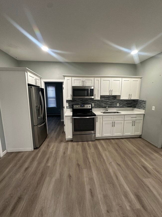 406 Cahill St unit 1, Providence, RI 02905 - photo 2