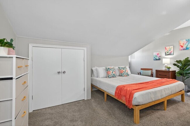 1427 W Ocean View Ave unit ID1354829P, Norfolk, VA 23503 - photo 6