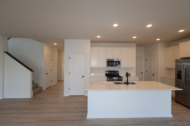 1139 151st St W, Rosemount, MN 55068 - photo 6