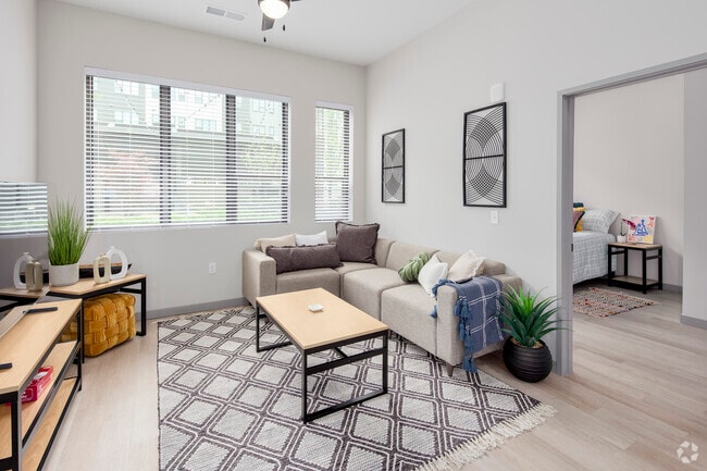 4BR, 4BA - 1,456SF - Living Room