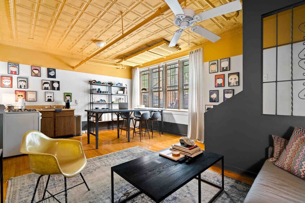 3536 N Racine Ave unit ID1360089P, Chicago, IL 60657 - photo 1