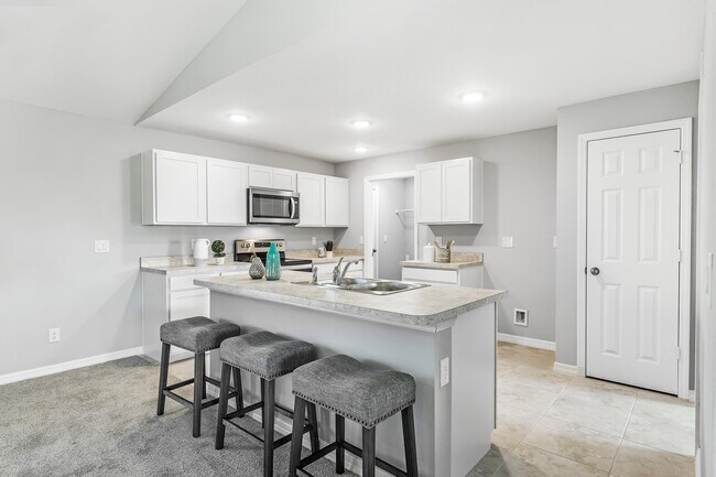 2032 El Jobean Rd unit 36502141, Port Charlotte, FL 33948 - photo 5