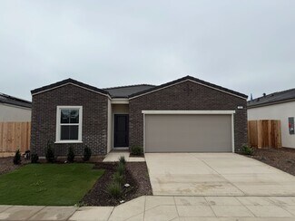 7395 W Donner Ave, Fresno, CA 93723