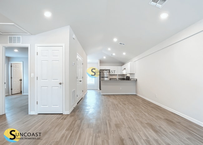 815 Pineaire St, Inverness, FL 34452 - photo 4