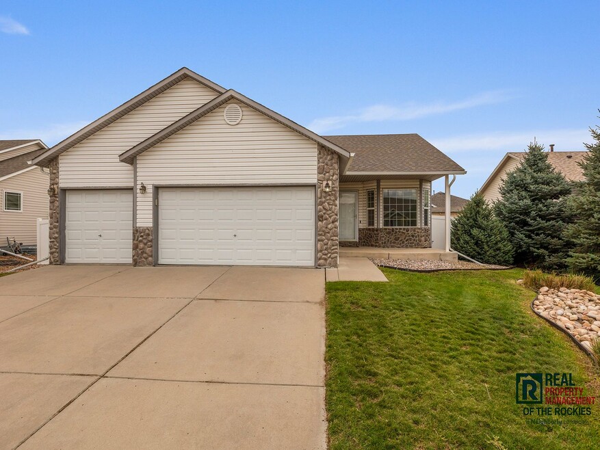 Charming 3 Bed, 2 Bath Home with 3-Car Gar...