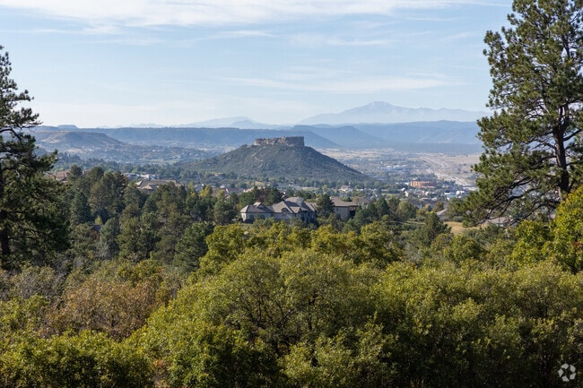 The views from the Diamond Ridge neighborhood are simply astounding.
