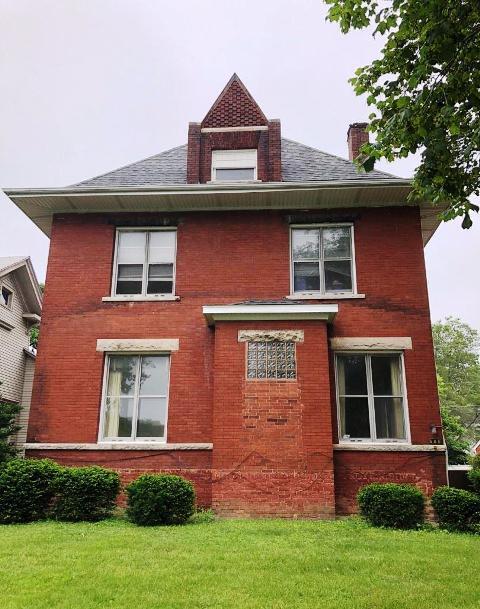 505 E Front St, Bloomington, IL 61701