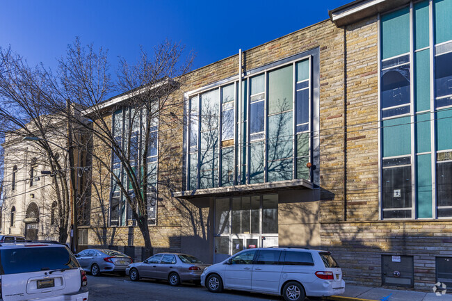 George Washington School opens its doors to students in grades K-1.