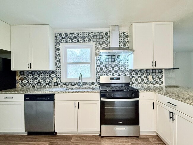 3553 Pine Needle Dr SW, Marietta, GA 30008 - photo 3