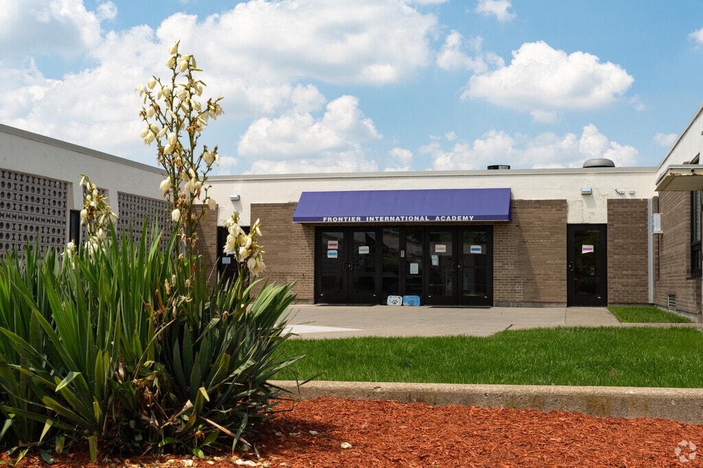 Frontier International Academy  is a free public charter school in Warren, MI.