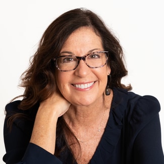 Lynn Peters