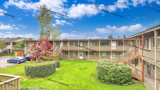 Crystal Springs Apartments, Tacoma, WA 98444 - photo 4