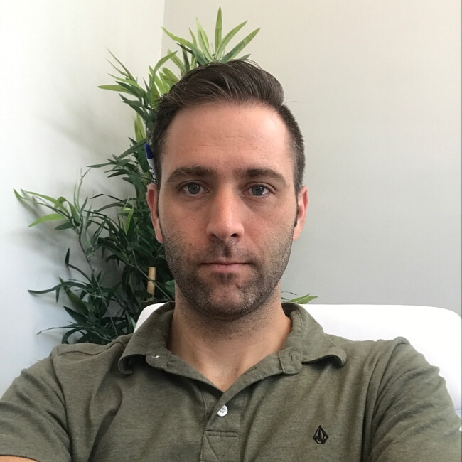 Agent Photo