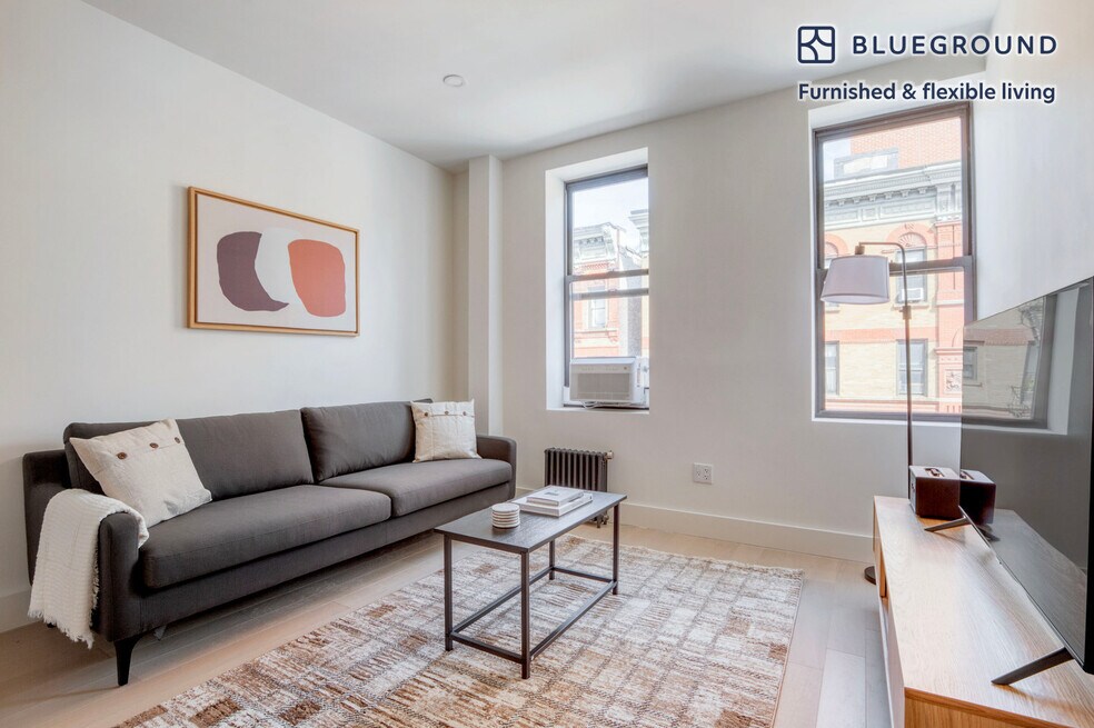 300 W 21st St unit FL5-ID1451, New York, NY 10011 - photo 1