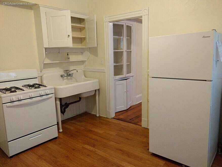 875 Massachusetts Ave unit 8T, Cambridge, MA 02139 - photo 1