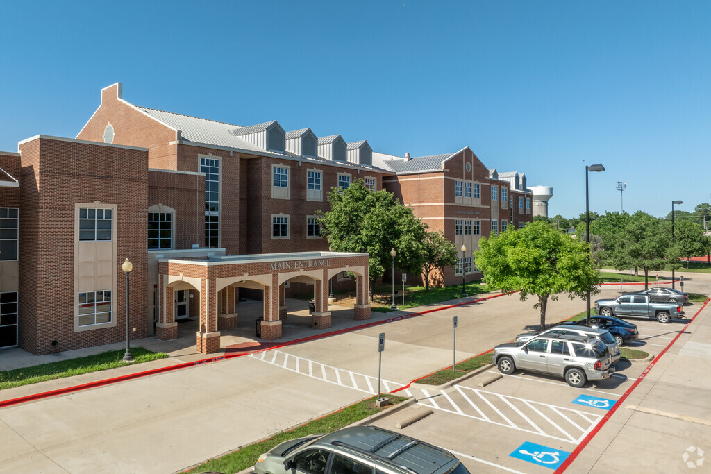 Grapevine Middle School in Grapevine.