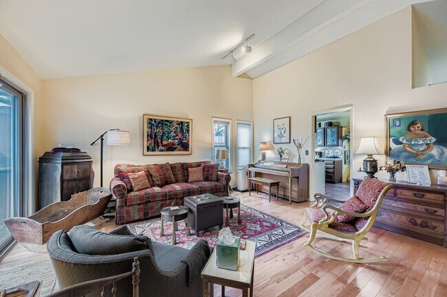 2751 Glenwood Dr unit ID1356394P, Boulder, CO 80304 - photo 6