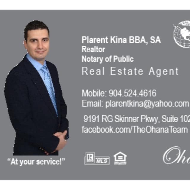 Agent Photo