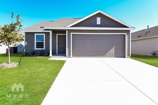 2713 Ctr Crk Ln, Fort Worth, TX 76108