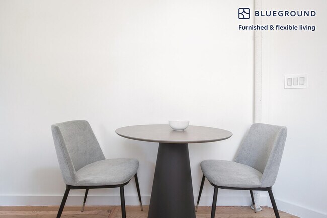 363 W 17th St unit FL2-ID1809, New York, NY 10011 - photo 4